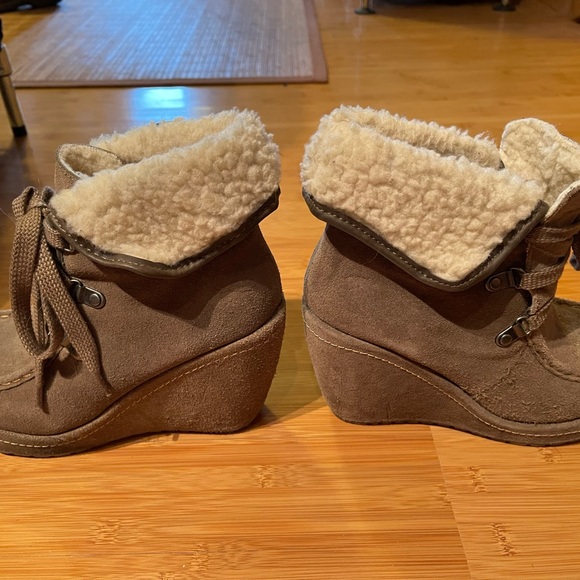 Rocket Dog Suede Booties Wedge Heel 8-1/2 - Picture 4 of 14
